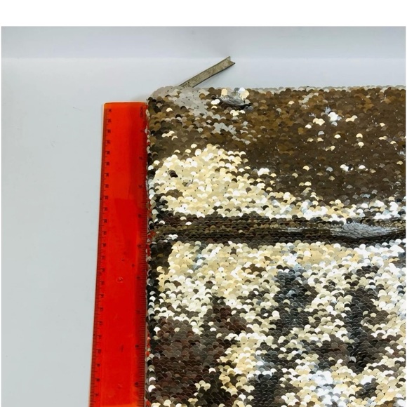 SPRING GALS  STELLA & DOT MARGEAUX OYSTER GOLD SEQUIN CLUTCH. NWT - Picture 8 of 12